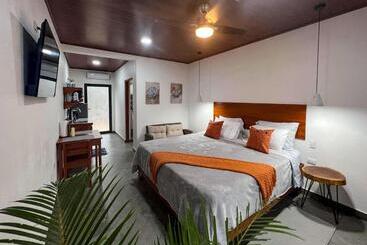 مبيت وإفطار Villas Santa Maria   Private Bay Lake Arenal