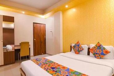 호텔 Lakeview By The Majestic