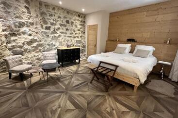 酒店 Le 19   Chambre Patio 34m2   Centre Historique   Clim