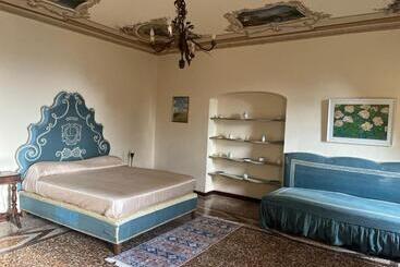 פנסיון Villa Picedi