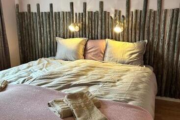 הוסטל Backens Gästhem