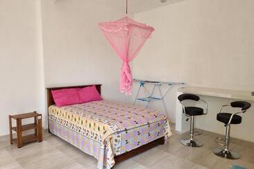 호스텔 Squirrel S Nest