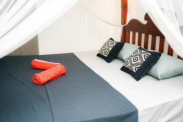 مبيت وإفطار Silver Sands Beach