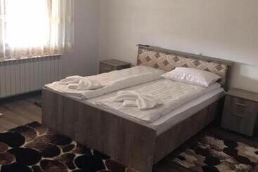 פנסיון Casa De Vacanta