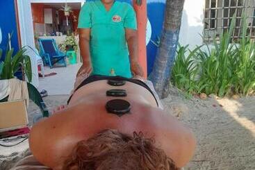 膳宿费 Casa Isayoba