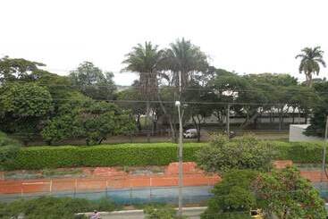 Apartahotel Barcelot