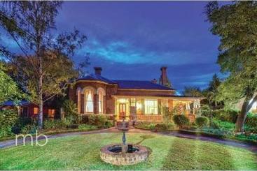 צימר Cotehele  The Magistrates House