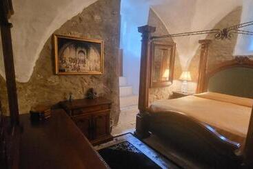 تختخواب و صبحانه Burg Hermannstein   Kings Room