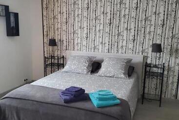 ベッドアンドブレックファースト La Maison De Margot