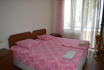 هتل Beach Front Seaside