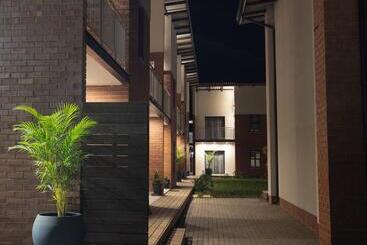 アパートホテル Kruger Living On Nyati