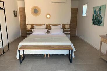 پانسیون Résidence Patios Di Pruno