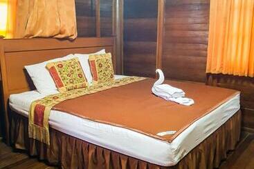 리조트 Porlak Jahe Giri Tirta Kahuripan