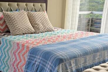 민박 El Palacete De La Duqueza , Siéntete Como En La Realeza En Macas