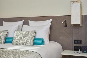 ホテル Maison Albar   Le Victoria