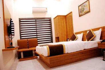 בית מלון כפרי Wing Orbit