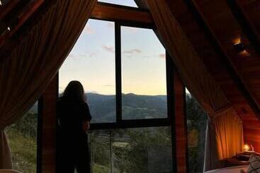 تختخواب و صبحانه Cabana The Wild Urubici