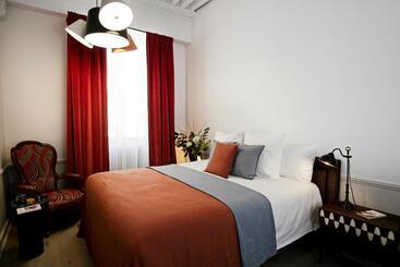 تختخواب و صبحانه Le Clos Des Rosiers