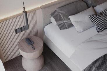 فندق Avanel Signature