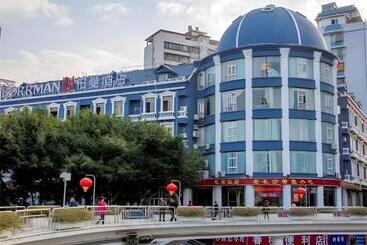 Borrman Hotel Shaoguan Century East Street Fengcai Building