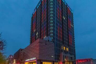 Lavande Hotel·shijiazhuang Xinji Lucheng Commercial Plaza