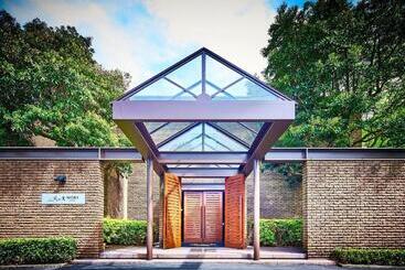 Luxury Hotel Kazenokaori Mori Premier