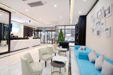 Xana Hotelle·xi An Fengcheng 5th Road North Railway Station Metro Station