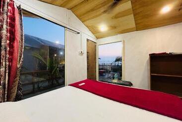 ホテル The Om Resort