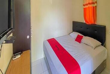 فندق Reddoorz At Wahidin Street Cirebon
