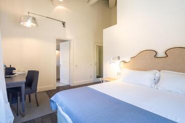 ベッドアンドブレックファースト Suite In Dimora Storica   Empoli Centro   Hall 5 Stelle