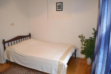 پانسیون Medea S Guest House