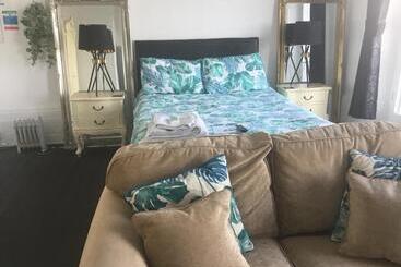 פנסיון The Bay   Rooms Only