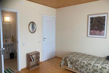 پانسیون Artless #2