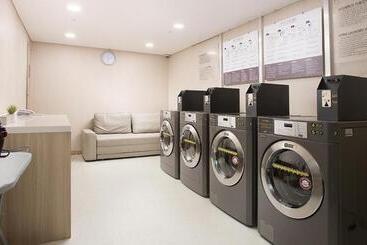 Utop Ubless Hotel Jeju