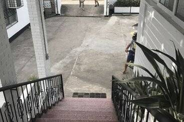 The White B&b Bacolod