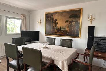 צימר Villa Iri Habitación N 1 Con Baño Propio Y Balcón