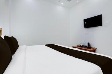 Oyo Hotel Virat Inn