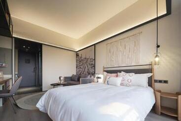 Shanghai T Plus Hotel Residence