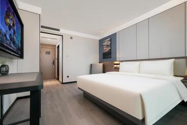 Atour X Hotel Ningbo Railway Station North Square