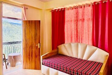 فندق Royal Green Mashobra   Mountain And Valley View Rooms