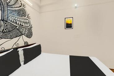 Oyo Flagship Hotel R.b Inn