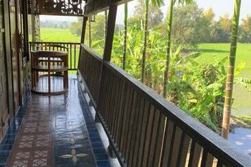 Bantunglom Resort