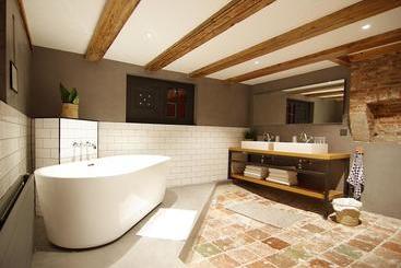 هتل Authentic Farmhouse   De Vergulden Eenhoorn