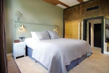 هتل Authentic Farmhouse   De Vergulden Eenhoorn