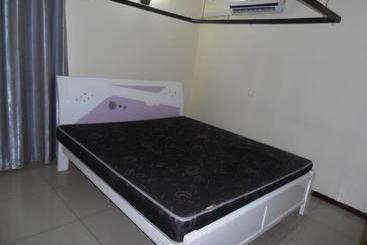 هتل Lamada Apartments