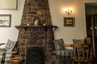 هتل Apple Tree Inn