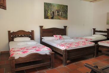 בית מלון כפרי Campestre Villa Lucila