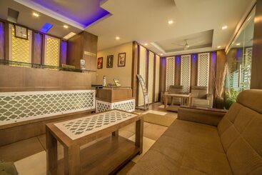 Отель Galaxy Inn