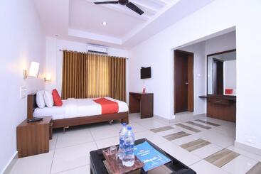 فندق Pearl View Residency