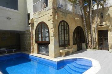 Miria Bed And Breakfast